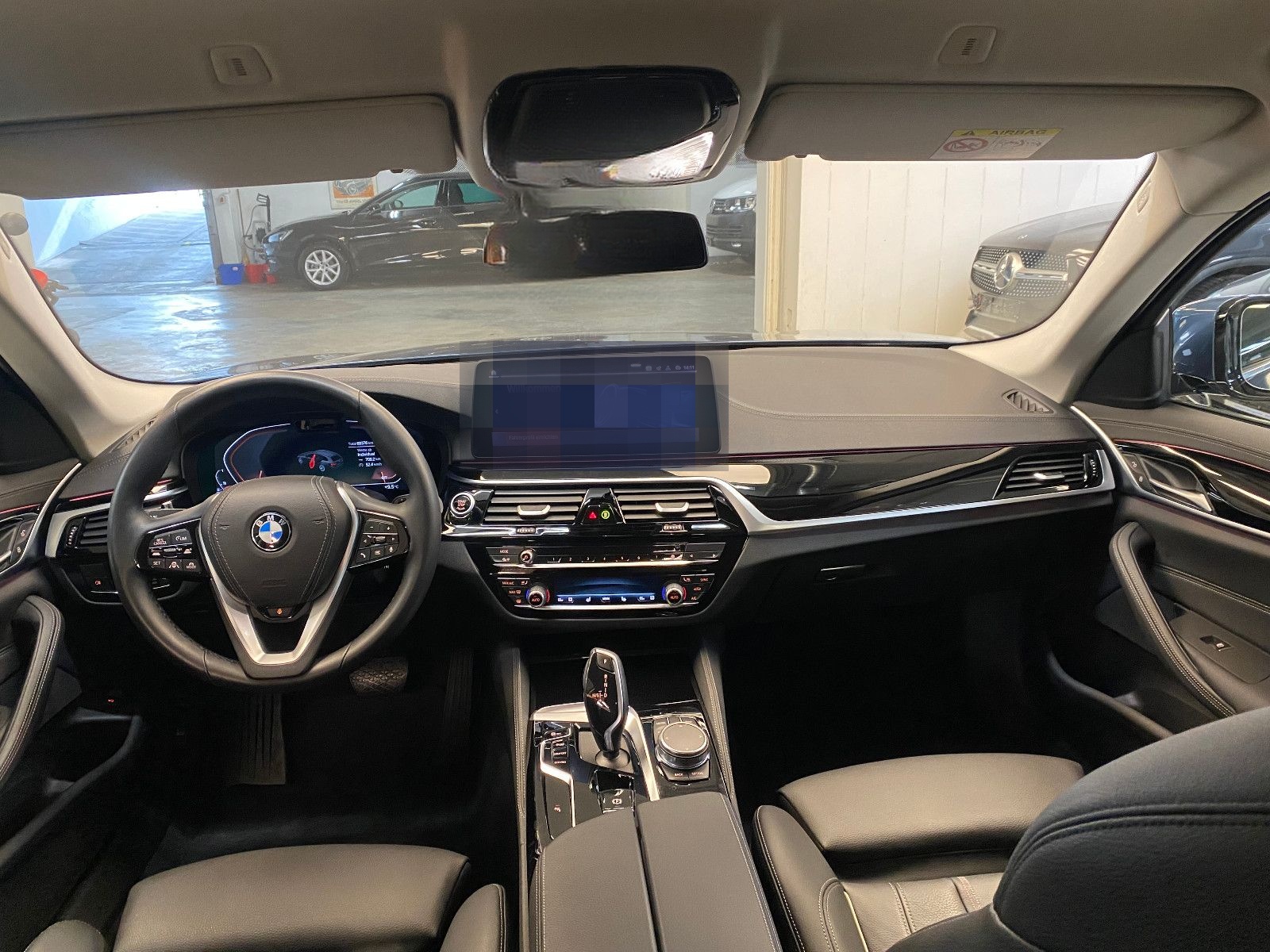 BMW 520 d Touring Luxury Line Standh. Driv. Ass.Prof foto 15