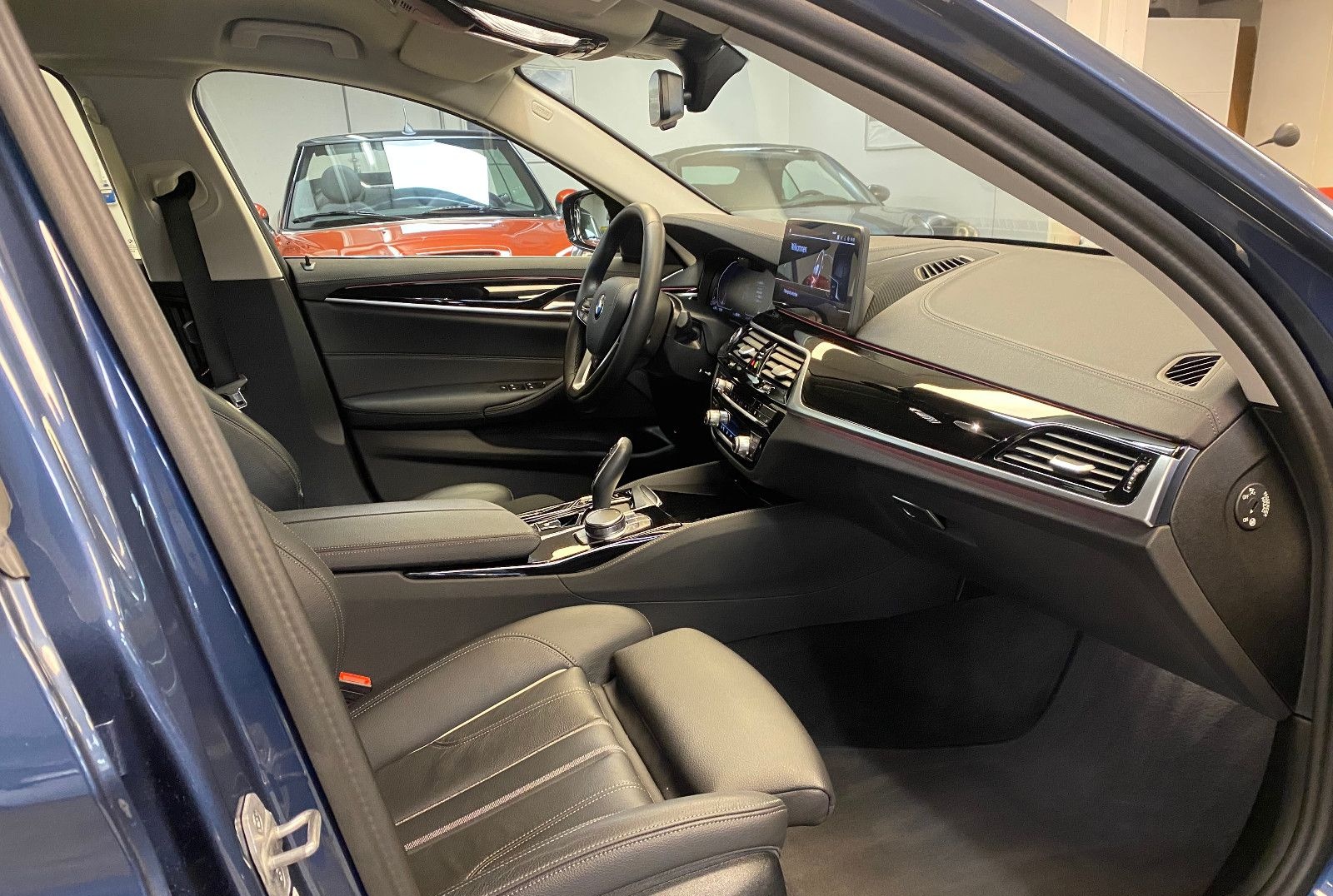 BMW 520 d Touring Luxury Line Standh. Driv. Ass.Prof foto 8
