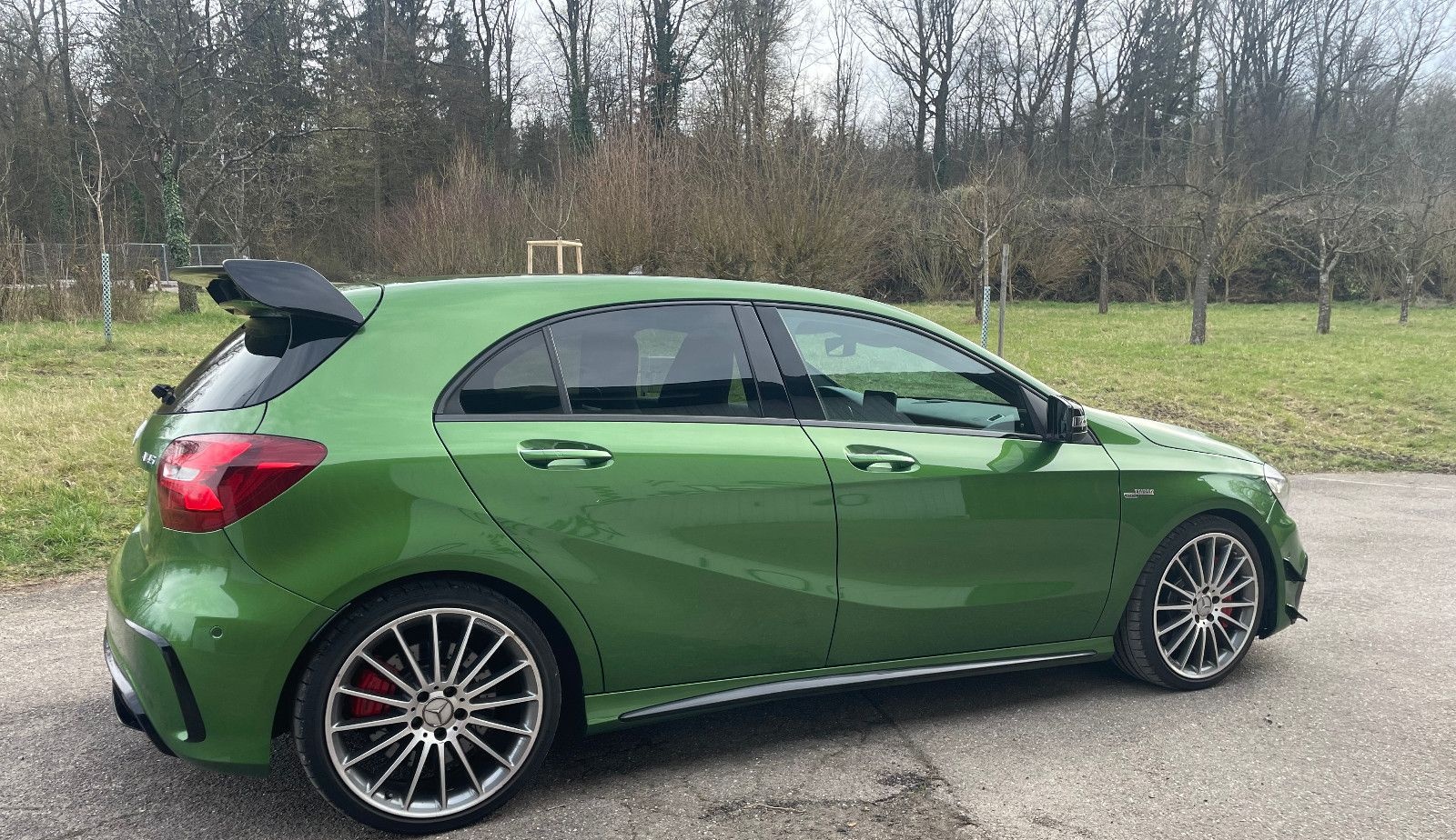 Mercedes-Benz A 45 AMG 4m Pano Navi KeyGo Perf.-Abgas. Nightp. foto 3