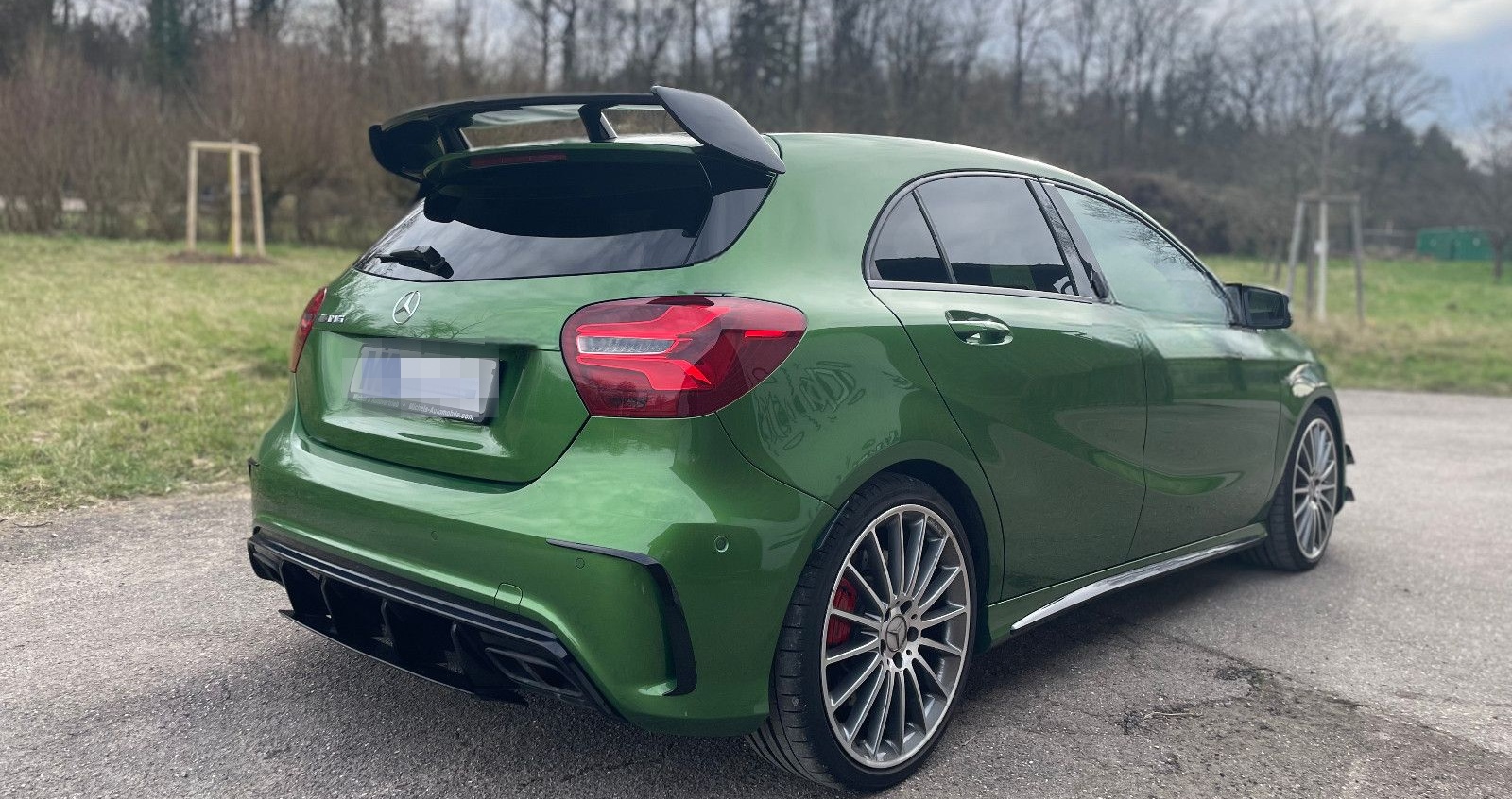 Mercedes-Benz A 45 AMG 4m Pano Navi KeyGo Perf.-Abgas. Nightp. foto 4