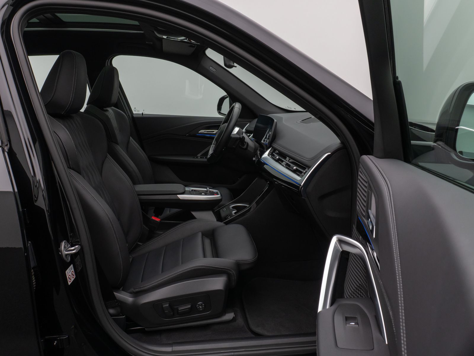 BMW iX1 xD30 M Sport Kamera Panorama AHK DrivAsssist foto 24