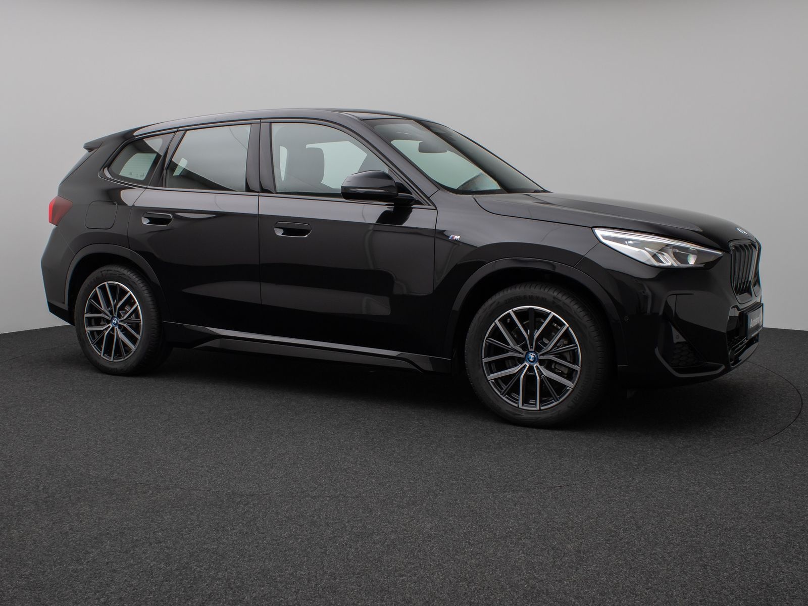 BMW iX1 xD30 M Sport Kamera Panorama AHK DrivAsssist foto 4