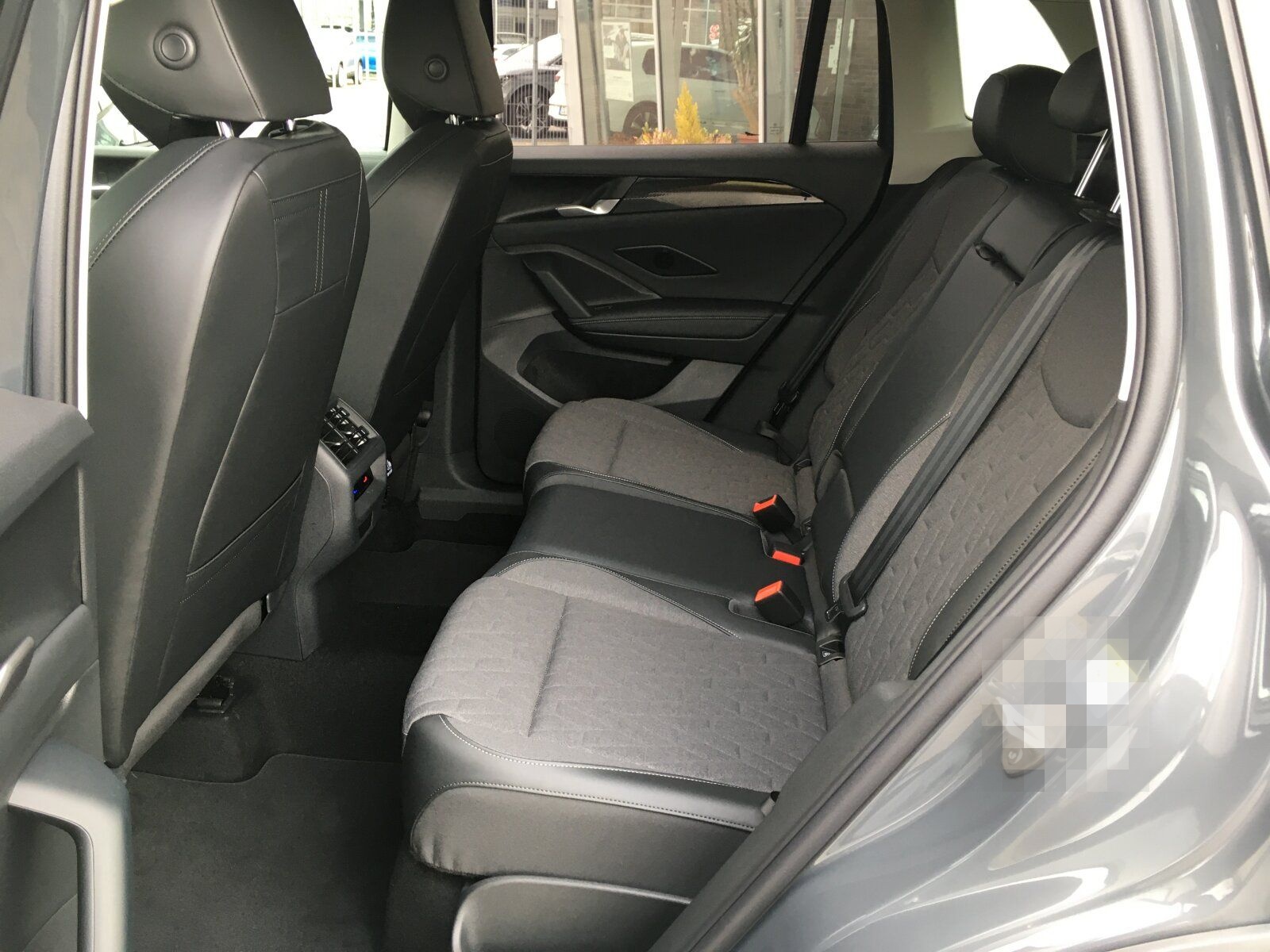 Volkswagen Tiguan Life 1.5 eTSI DSG AHK+ACC+LED+Kamera+LM foto 12