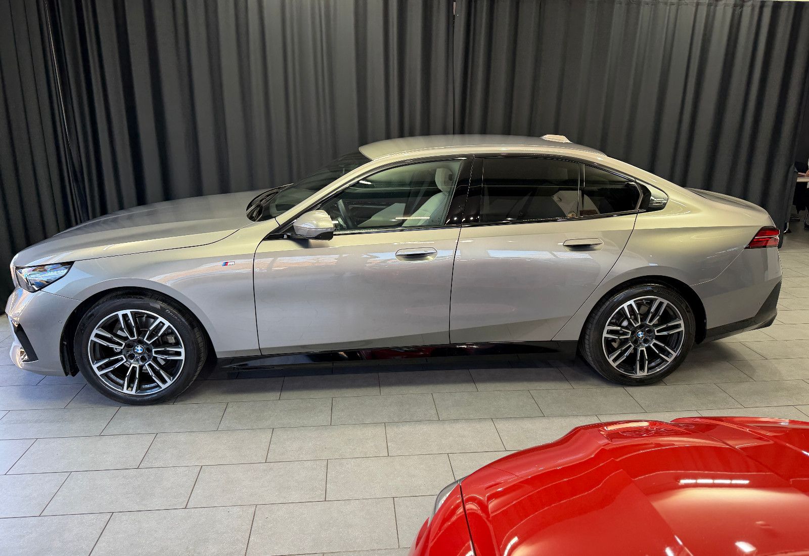 BMW 520 d Limousine M Sport|H&K|HuD|Garantie foto 2