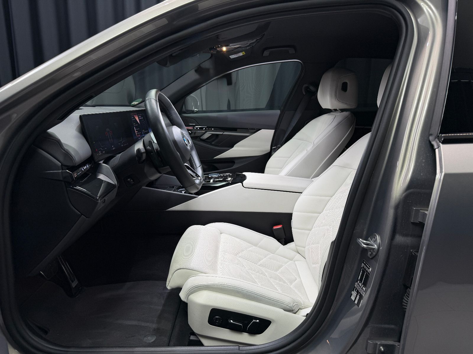 BMW 520 d Limousine M Sport|H&K|HuD|Garantie foto 19