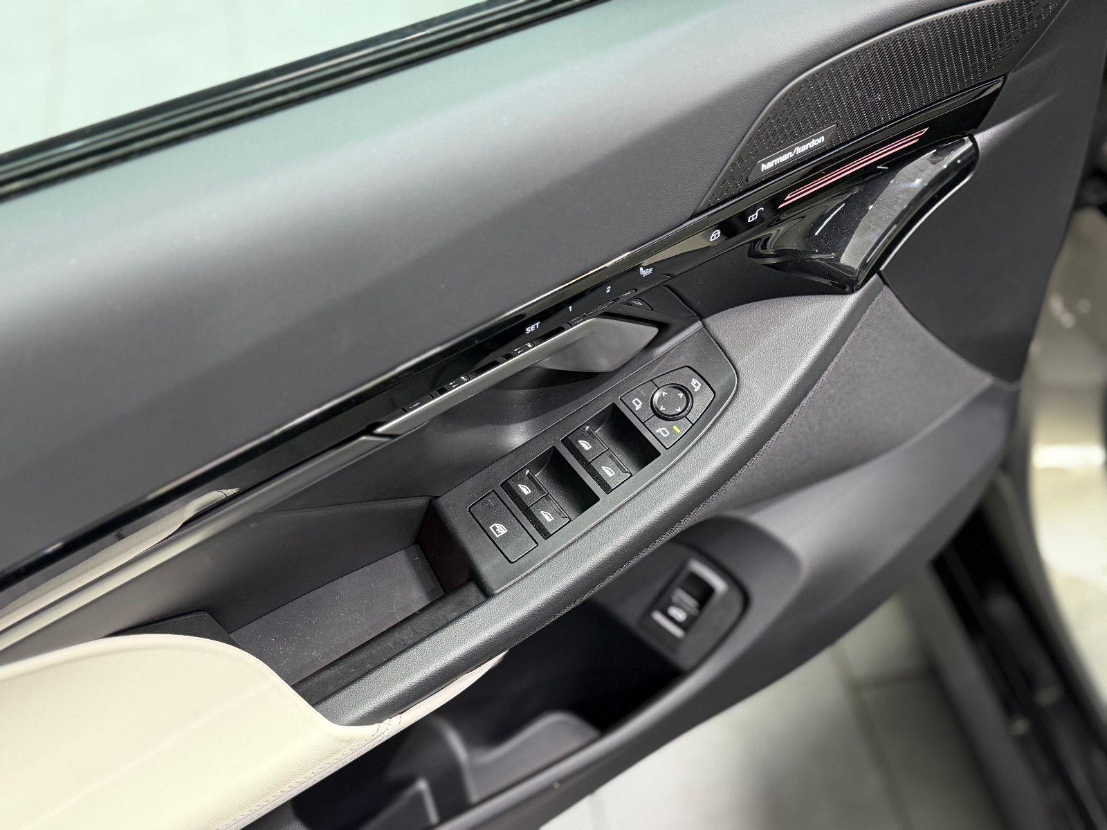 BMW 520 d Limousine M Sport|H&K|HuD|Garantie foto 23