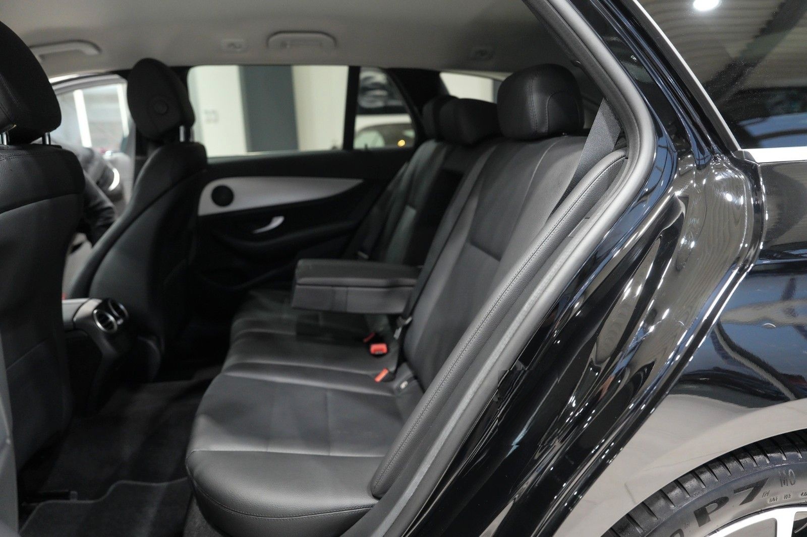 Mercedes-Benz E 400d T 4M*AVANTGARDE*LUFTFED.*LEDER*NAVI*LED* foto 13