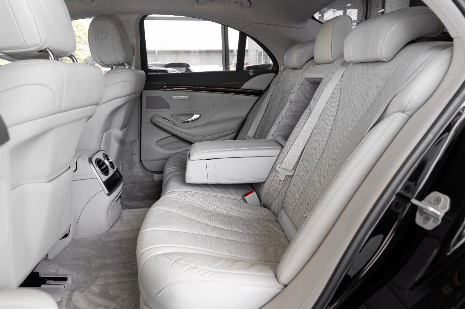 Mercedes-Benz S 350 BlueTec /d*AIRMATIC*LEDER*LED*20"LM*COMAND foto 15