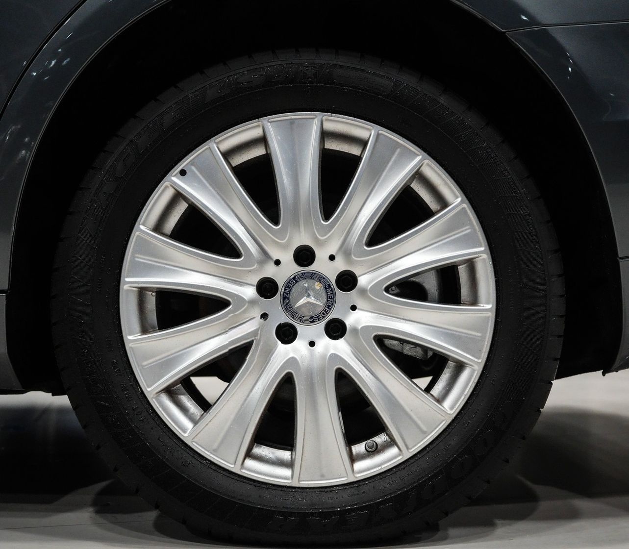 Mercedes-Benz S 400 4Matic*LED*PANO*H-UP*COMAND*LEDER*AIRMATIC foto 11