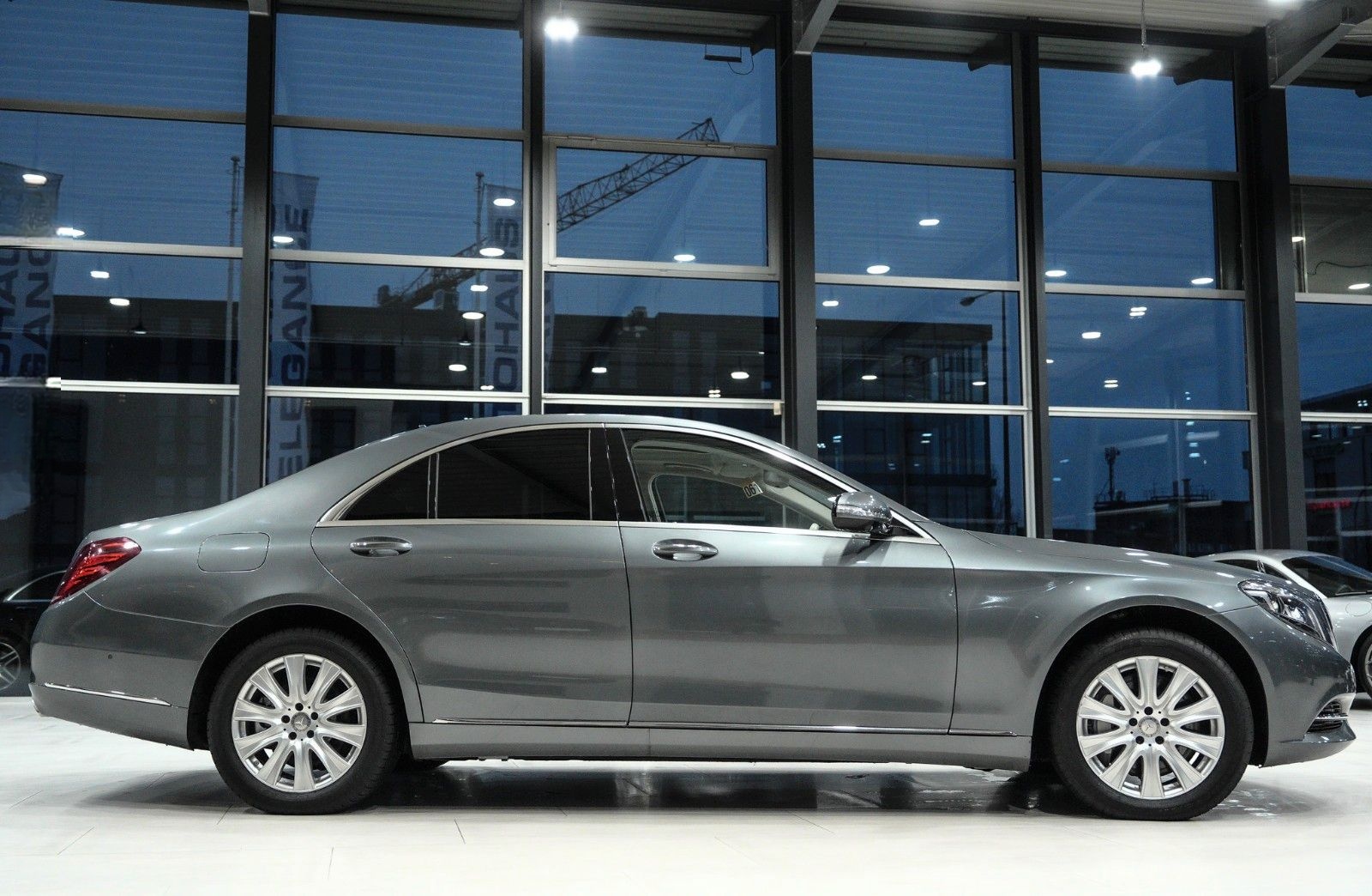 Mercedes-Benz S 400 4Matic*LED*PANO*H-UP*COMAND*LEDER*AIRMATIC foto 10