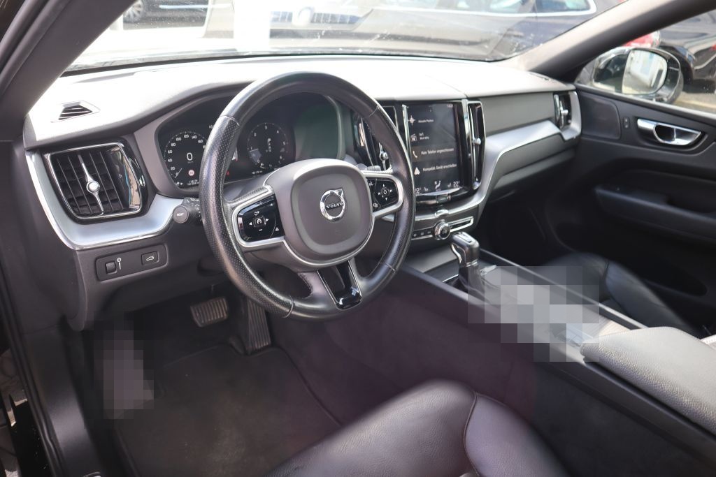 Volvo XC60 D5 AWD Geartronic|PANO|HUD|NAVI|LEDER|BLIS| foto 18
