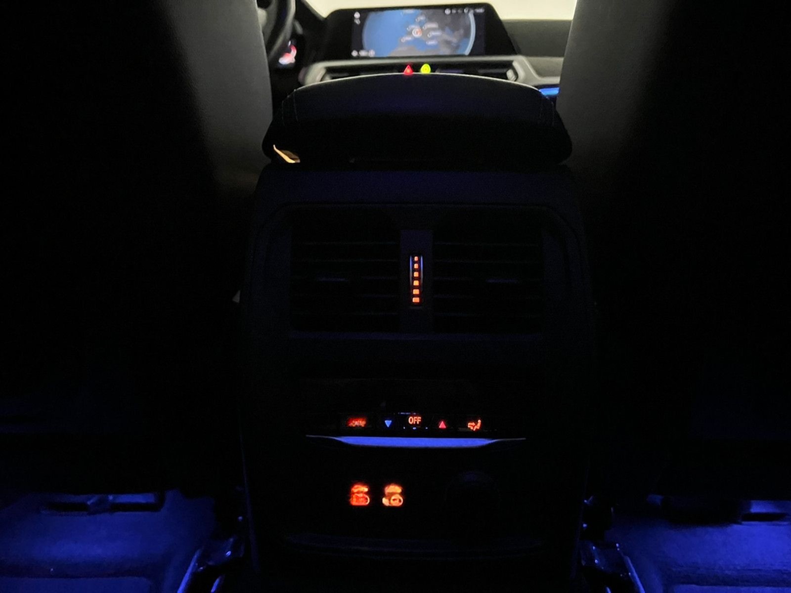 BMW 330 i M Sport/LASER/eGSD/HuD/VRTL COCKPIT/DE FZG foto 25
