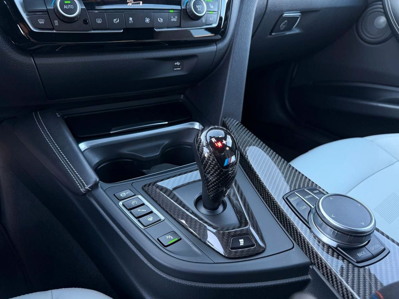 BMW M3 Competition Carbon foto 14