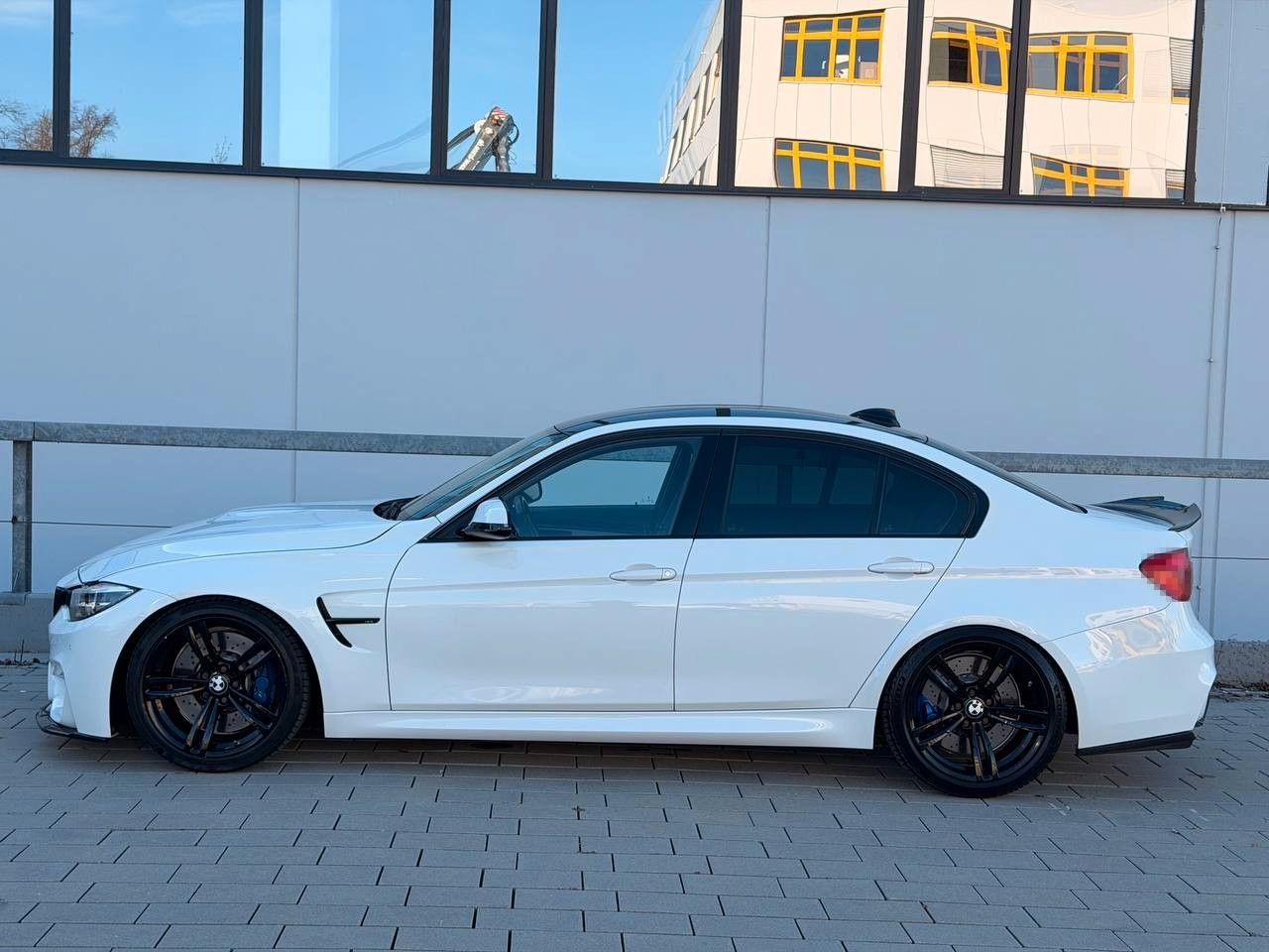 BMW M3 Competition Carbon foto 8