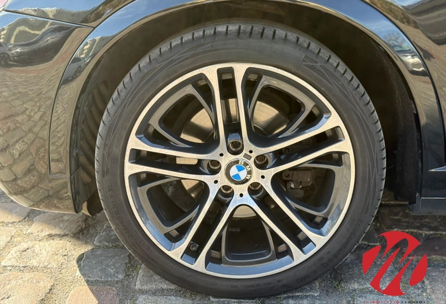 BMW X4 xDrive 35 i LEDER HEADUP NAVI GLASSD HARMANKA foto 18