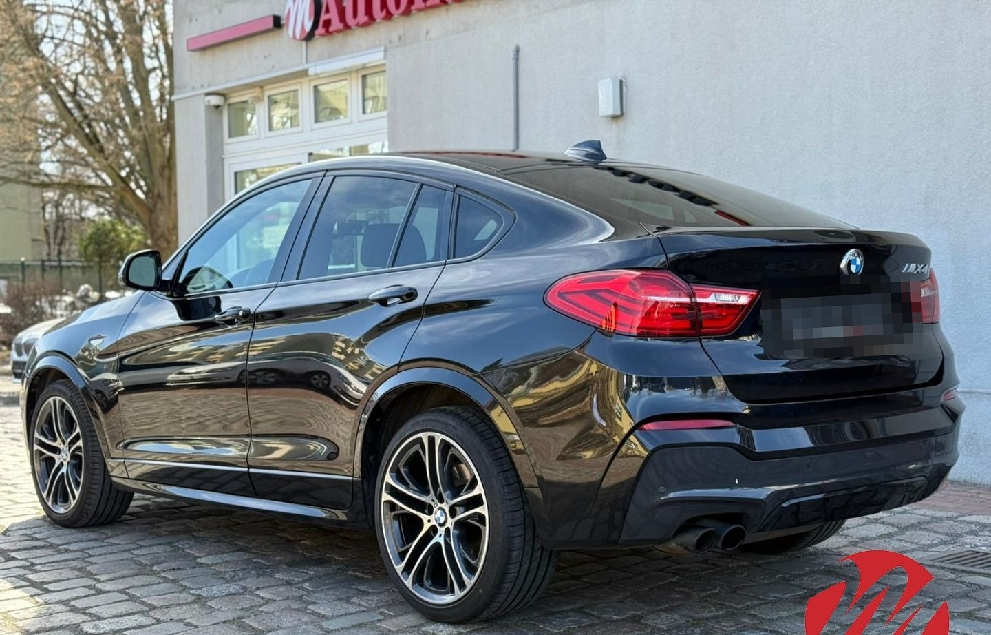 BMW X4 xDrive 35 i LEDER HEADUP NAVI GLASSD HARMANKA foto 7