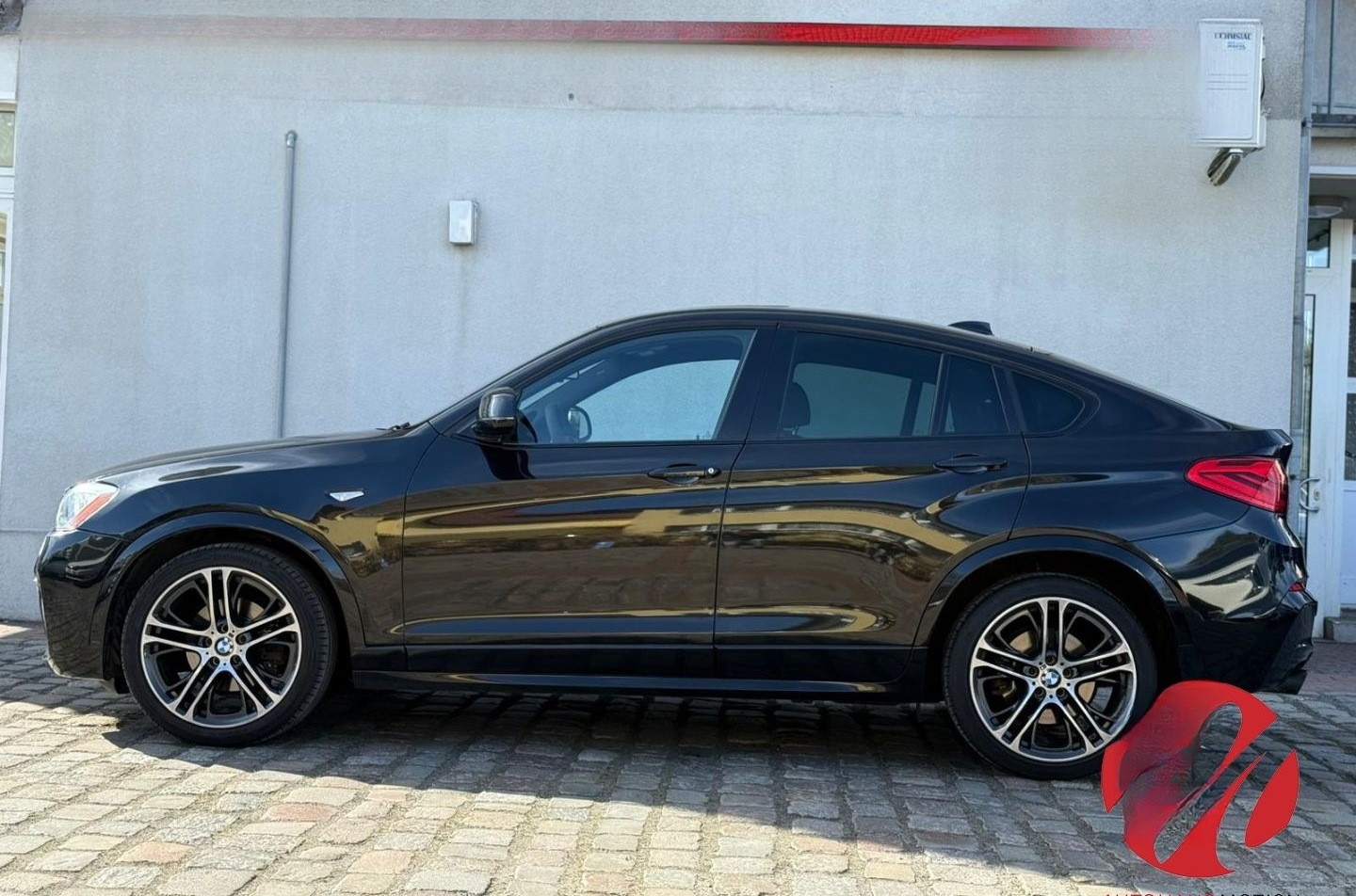 BMW X4 xDrive 35 i LEDER HEADUP NAVI GLASSD HARMANKA foto 8