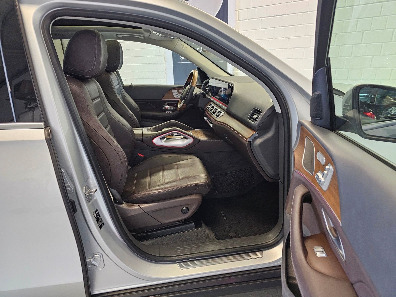 Mercedes-Benz GLE 350d 4Matic + Pano/ACC/AHK/Mbux/Leeder/VC foto 11