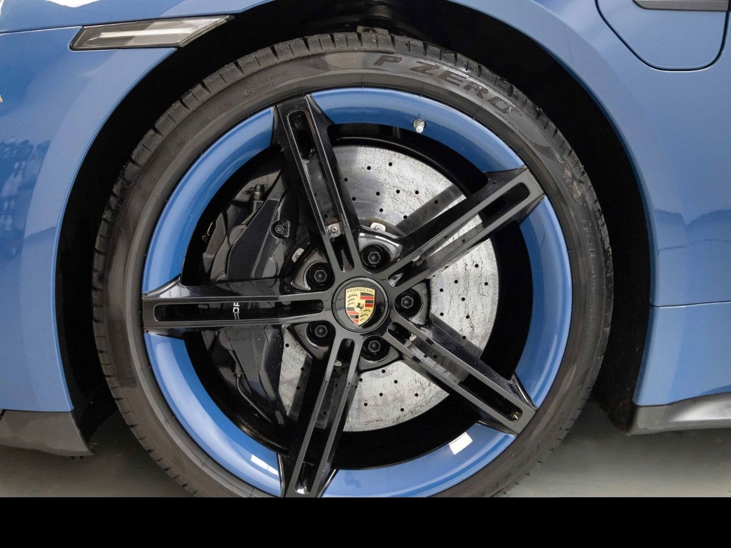 Porsche Taycan Turbo S Pano Burmester Beifahrerd. Inno 7 foto 8