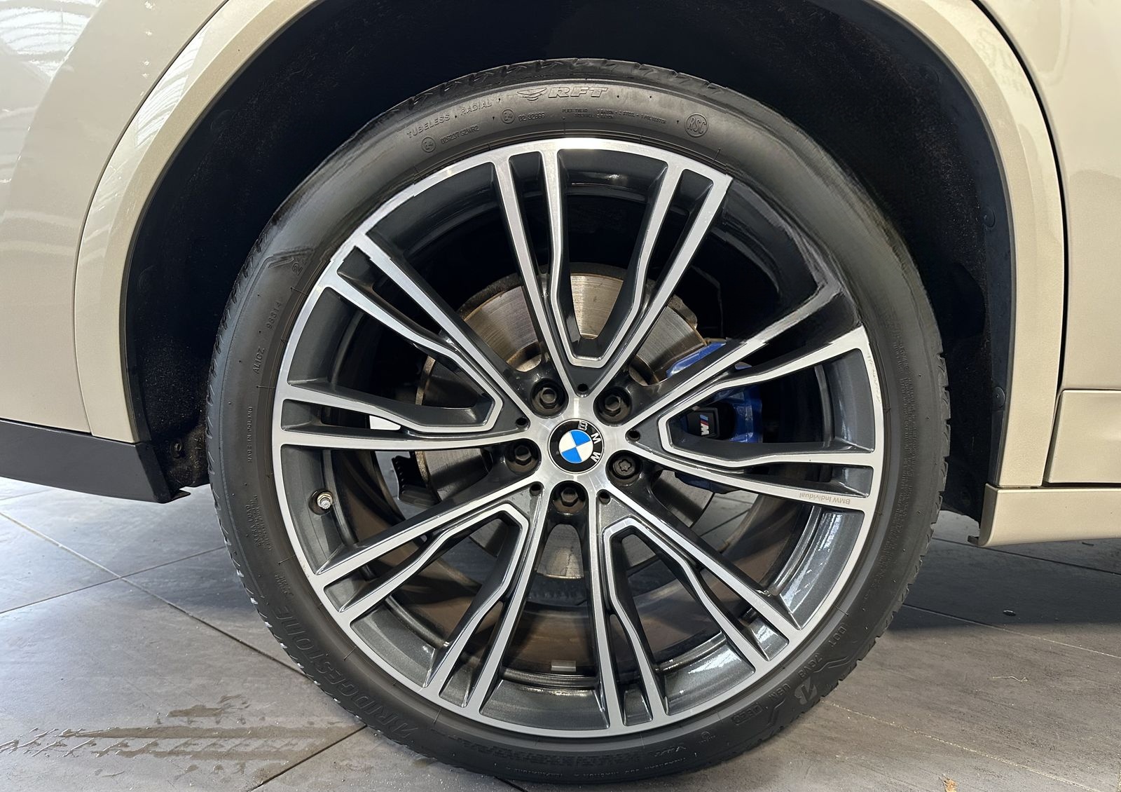 BMW X4 M40d NAV+LED+HEAD-UP+PANO+360°+H&K+STANDHEIZU foto 3