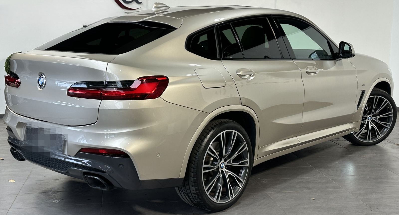 BMW X4 M40d NAV+LED+HEAD-UP+PANO+360°+H&K+STANDHEIZU foto 4