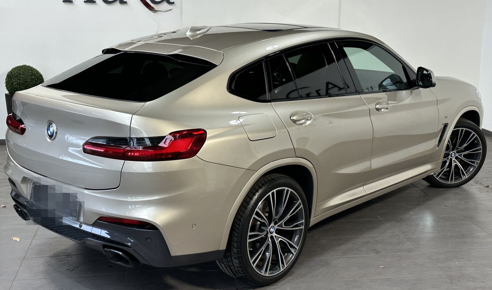 BMW X4 M40d NAV+LED+HEAD-UP+PANO+360°+H&K+STANDHEIZU foto 5