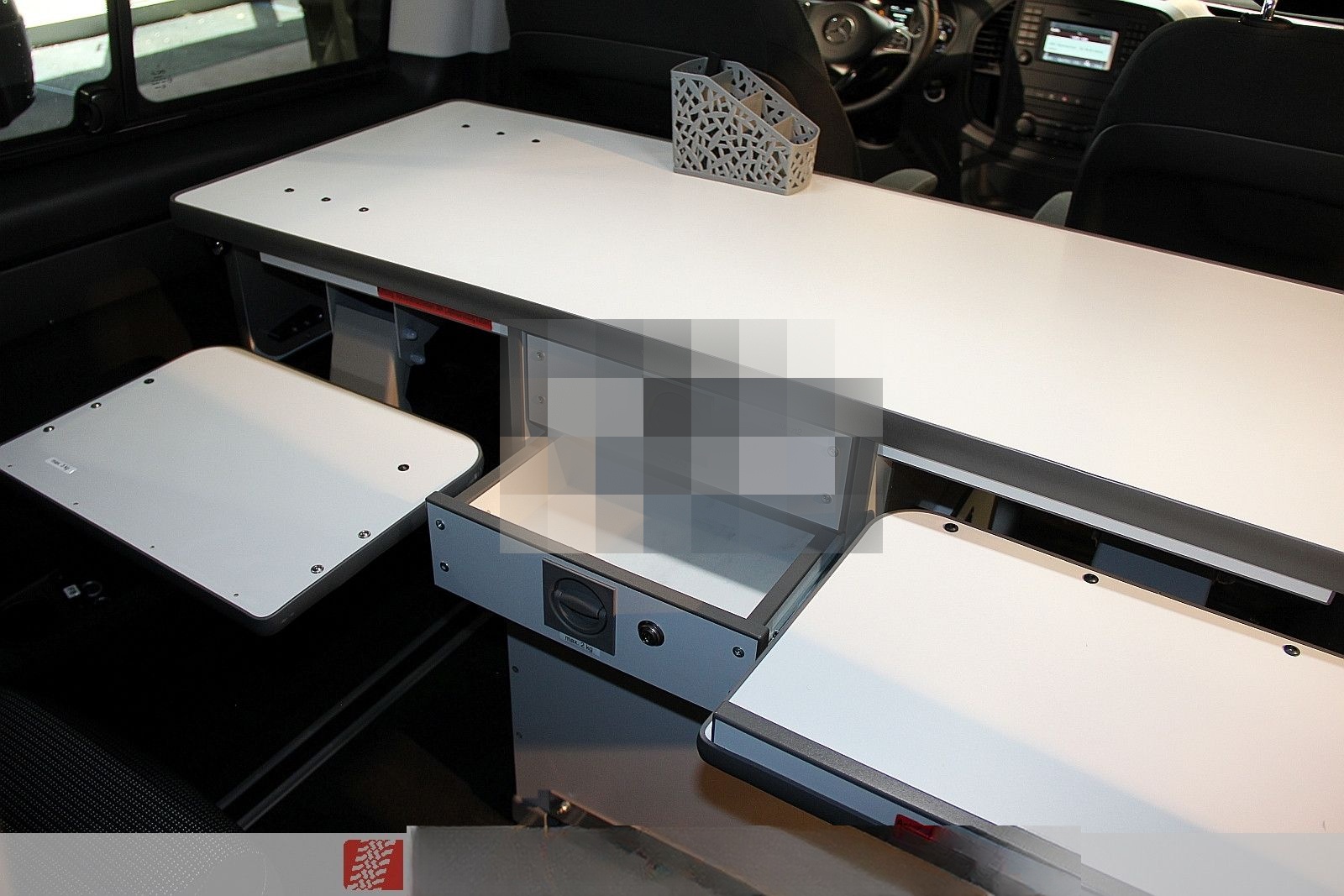 Mercedes-Benz Vito Tourer 116 lang 4Sitz AHK Büro-Wohnmobil foto 24