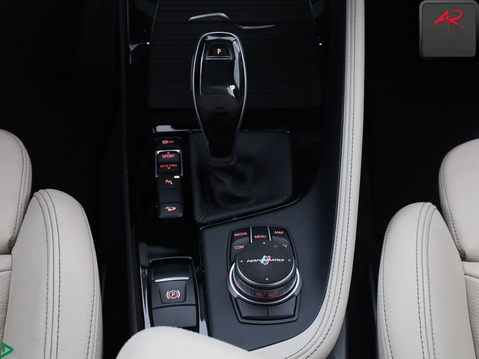 BMW X2 xDrive35i M SPORT,HUD,KEYLESS,HARMAN/KARDON foto 23