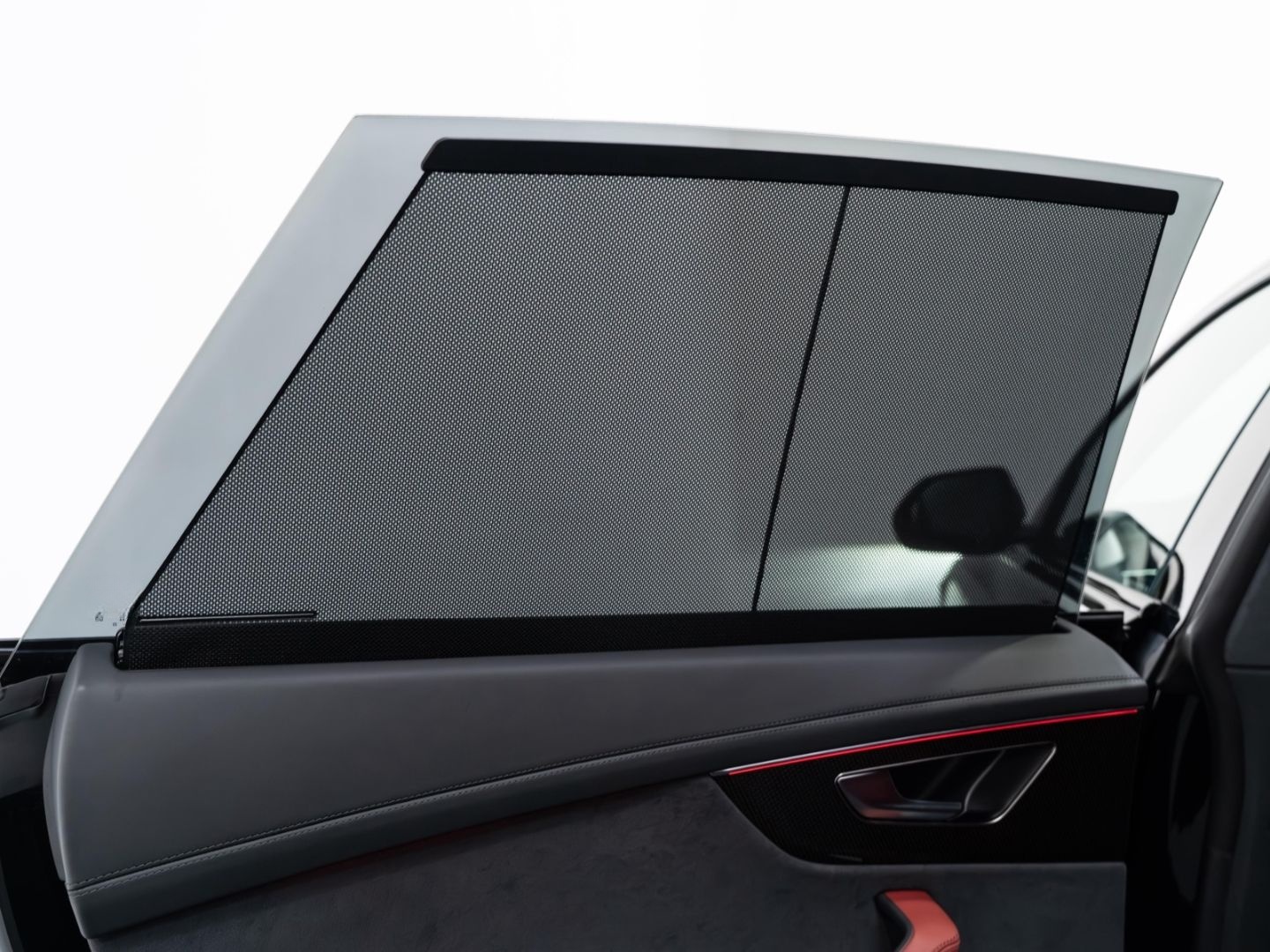 Audi SQ8 QU COMPETITION PLUS IN&OUT CARBON MATRIX HEA foto 12