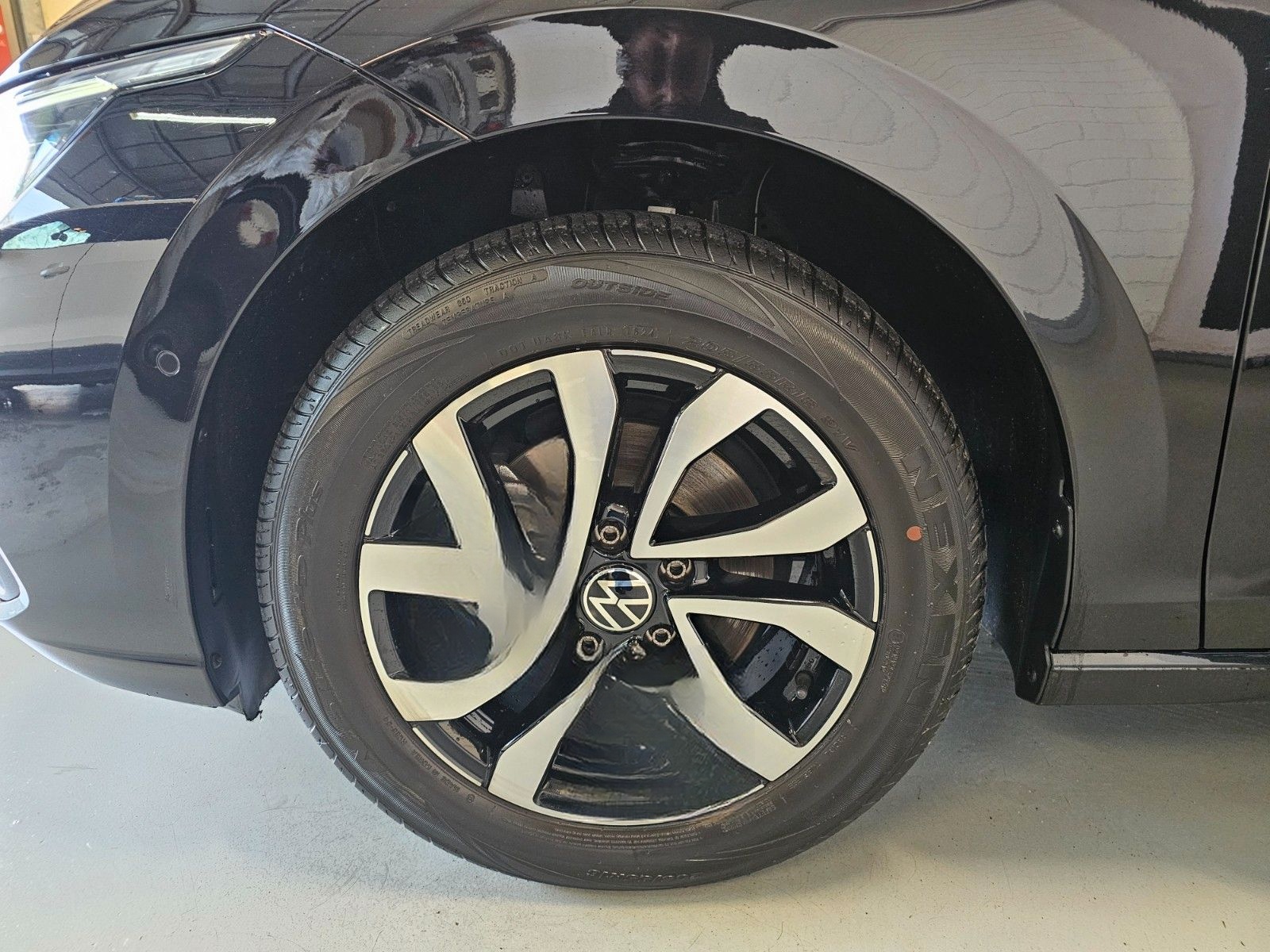 Volkswagen Golf VIII Lim. 2.0 TDI Active + ACC/RFK/VC/VZE foto 20
