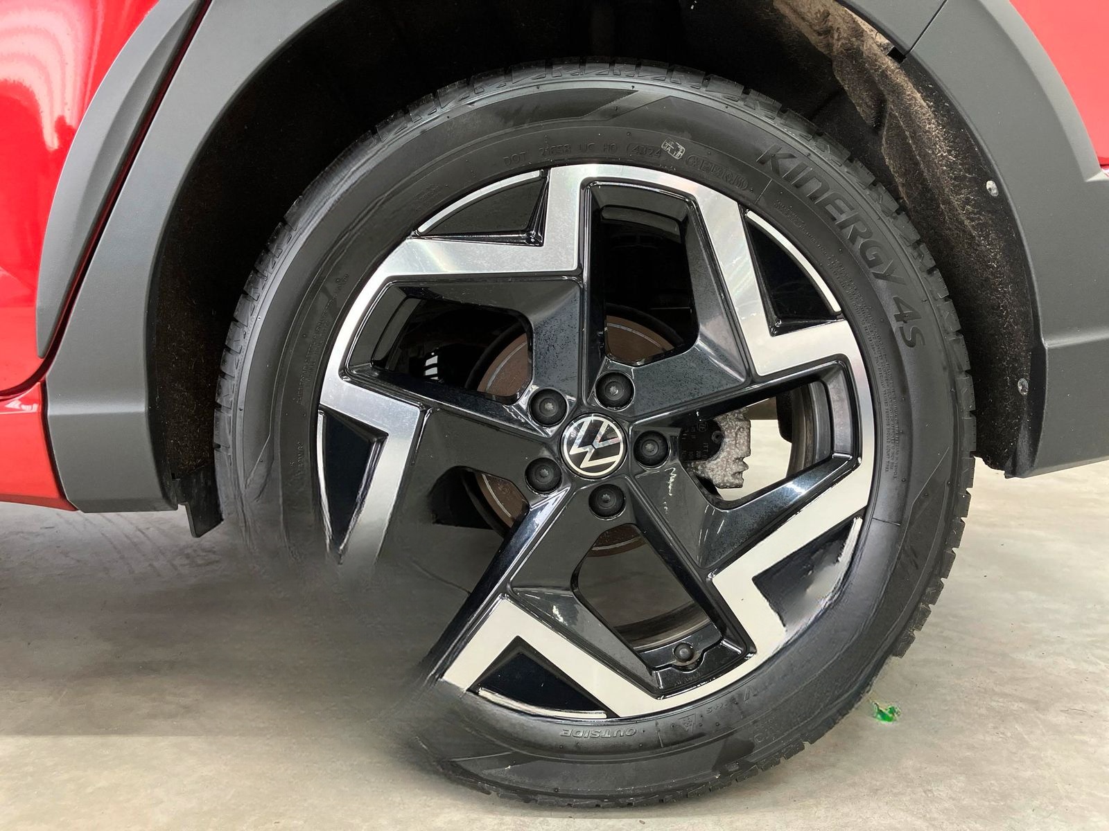 Volkswagen Taigo R-Line 1.5 TSI DSG AHK Matrix RFK Navi ACC foto 5