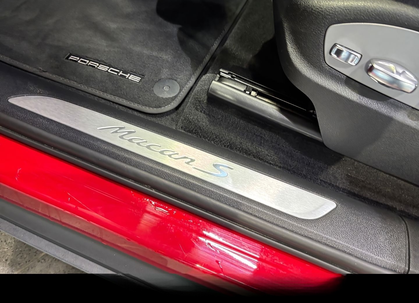 Porsche Macan S Luftfederung 20-Zoll Rückfahrkamera foto 17
