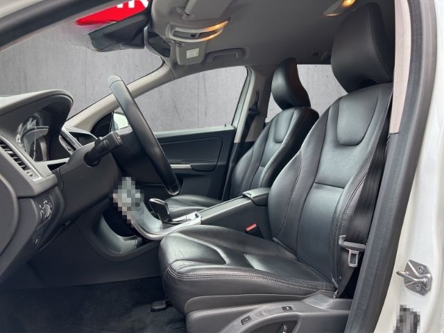 Volvo XC60 T5 Summum AWD/AHK/Leder/Sthzg/RFK/Xenon foto 8