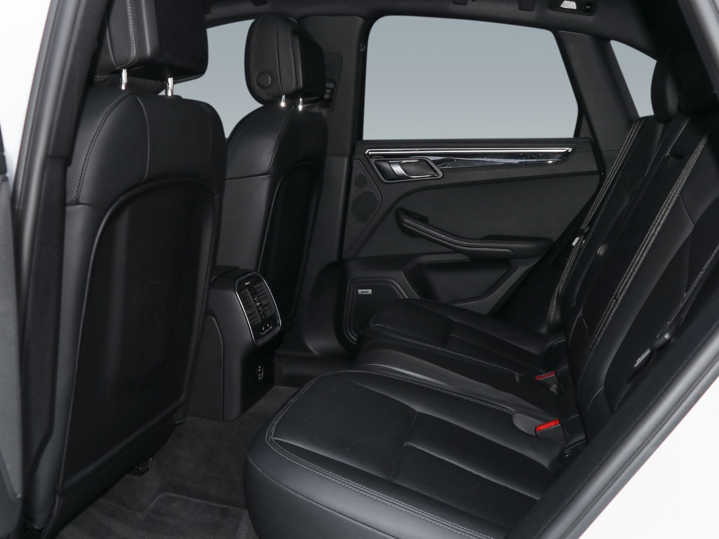 Porsche Macan GTS BOSE Luftfederung Sitzbelüftung 20-Zol foto 13