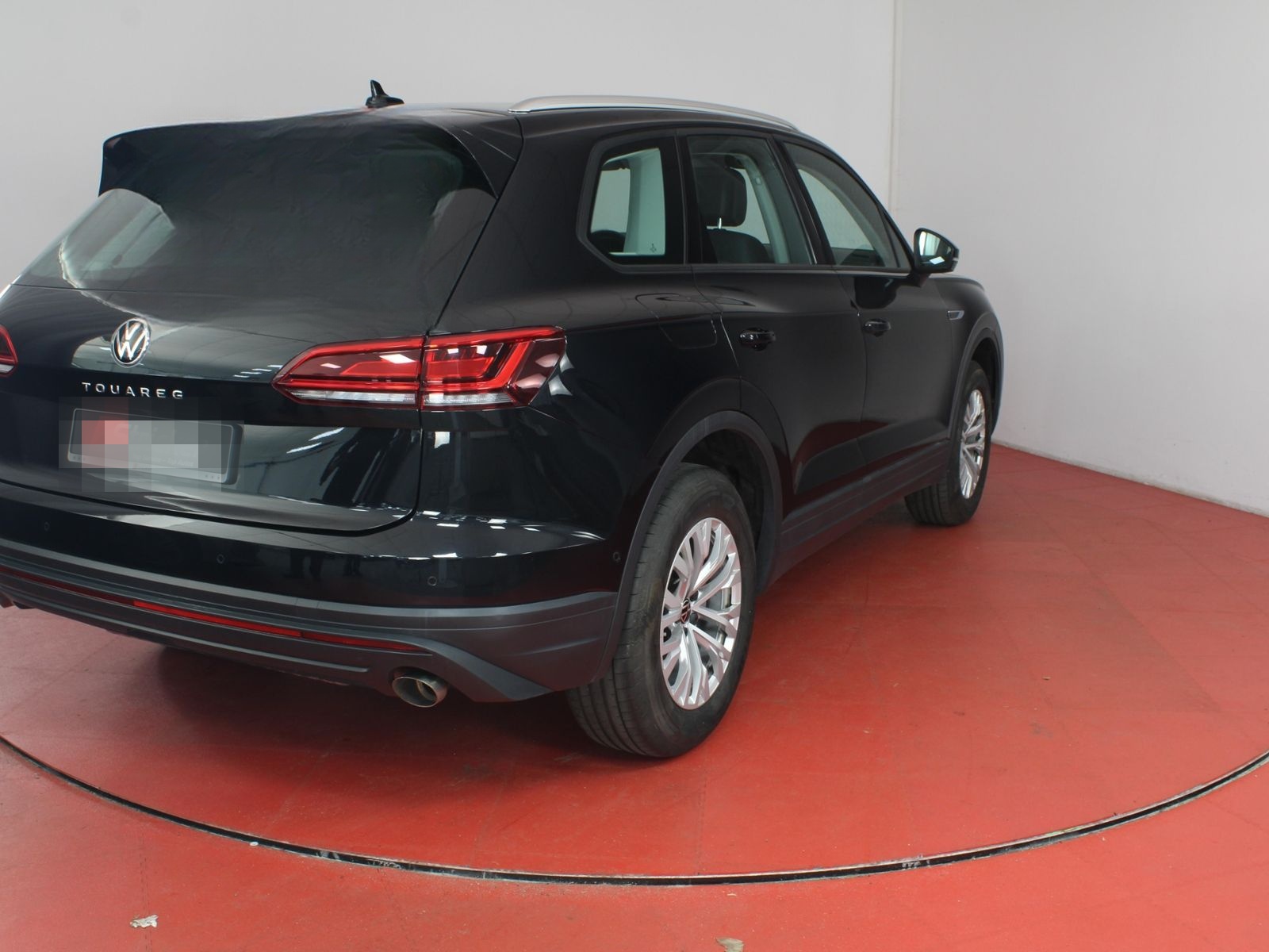 Volkswagen Touareg 3.0TDI 493,-ohne Anzahlung Navi AHK App- foto 3