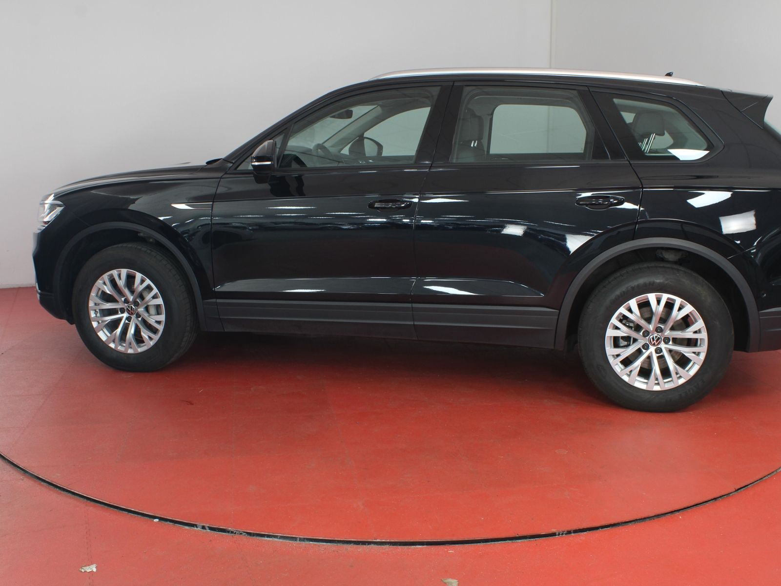 Volkswagen Touareg 3.0TDI 493,-ohne Anzahlung Navi AHK App- foto 22