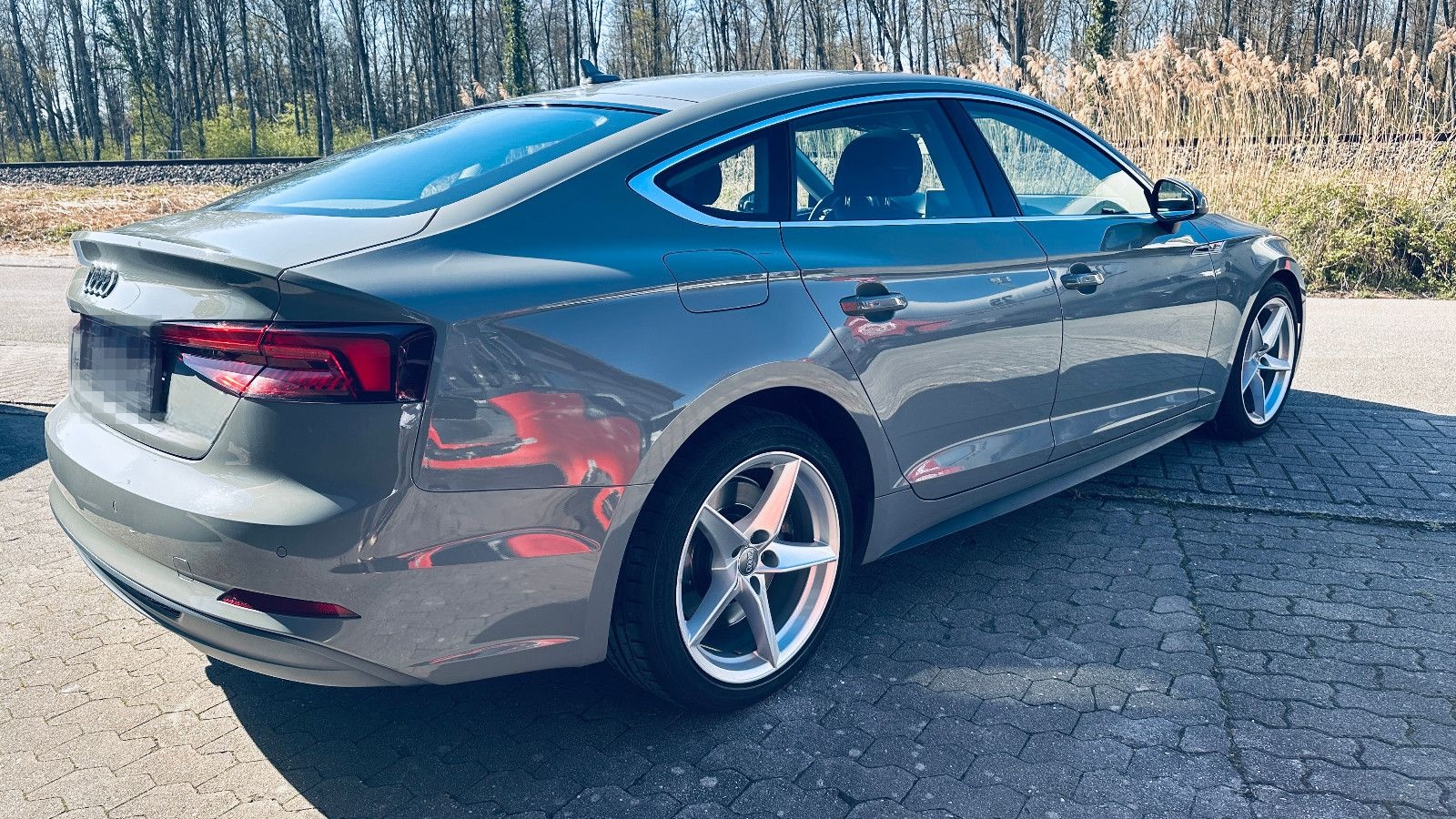 Audi A5 45 TDI quattro sport S-line Virtual foto 6