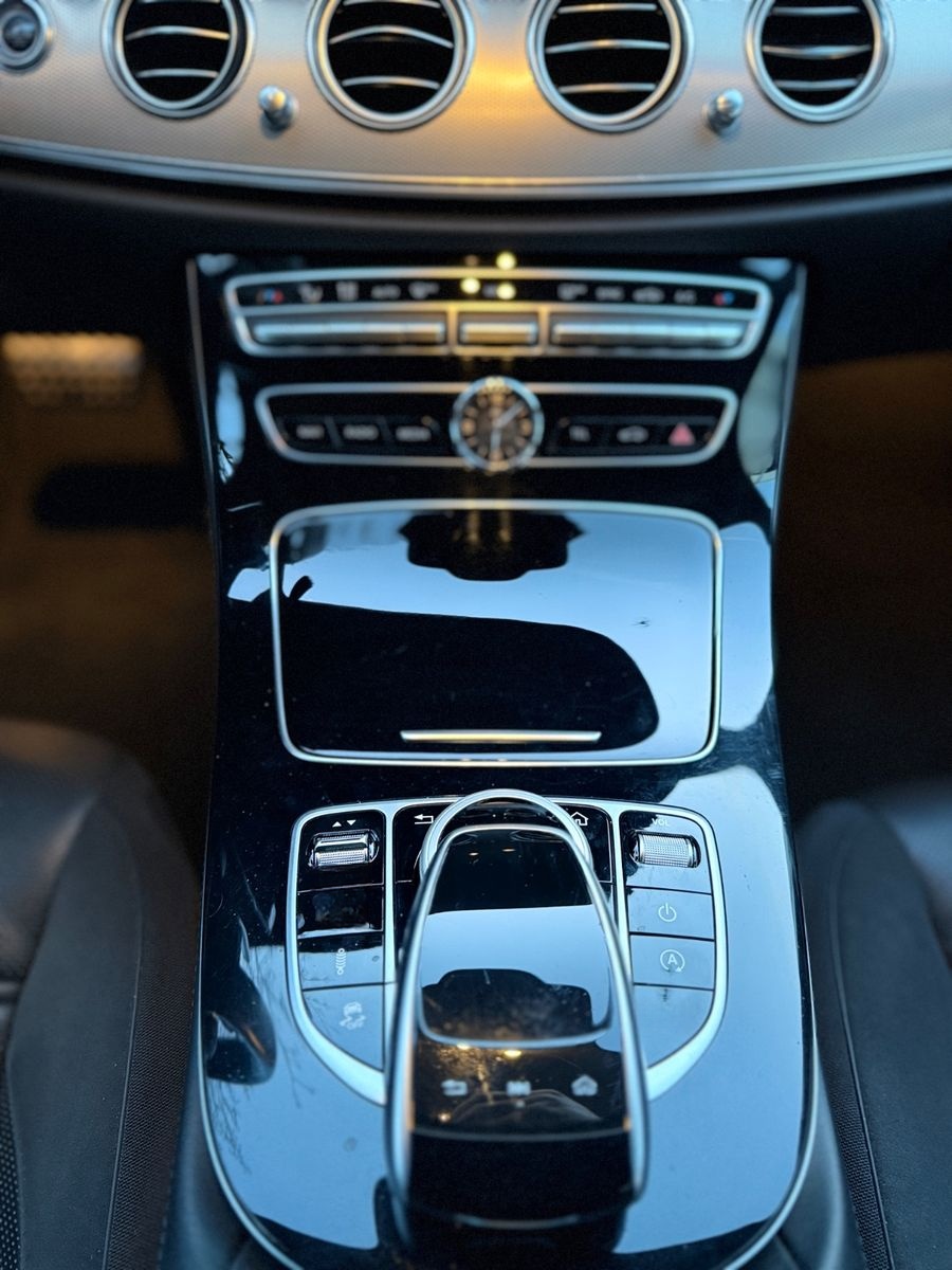 Mercedes-Benz E 53 AMG E  4Matic+ Hybrid foto 19