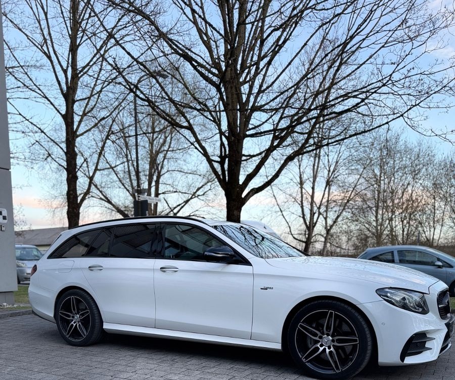 Mercedes-Benz E 53 AMG E  4Matic+ Hybrid foto 6