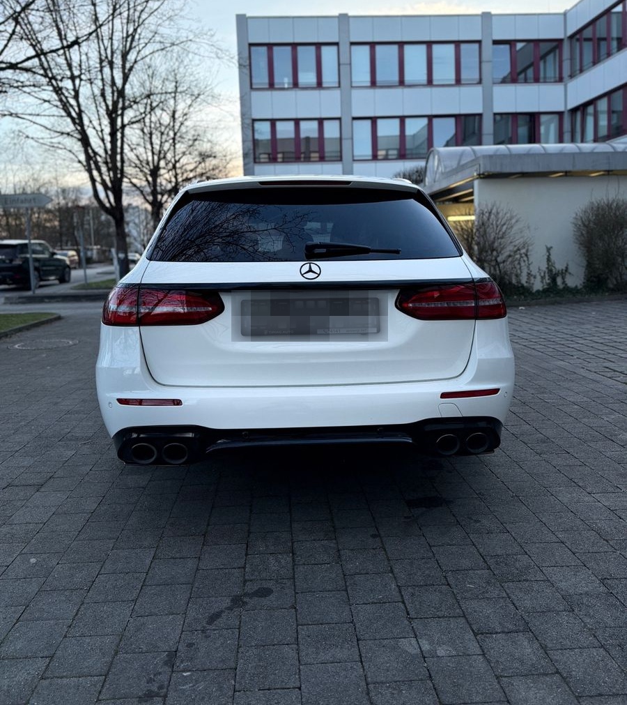 Mercedes-Benz E 53 AMG E  4Matic+ Hybrid foto 8