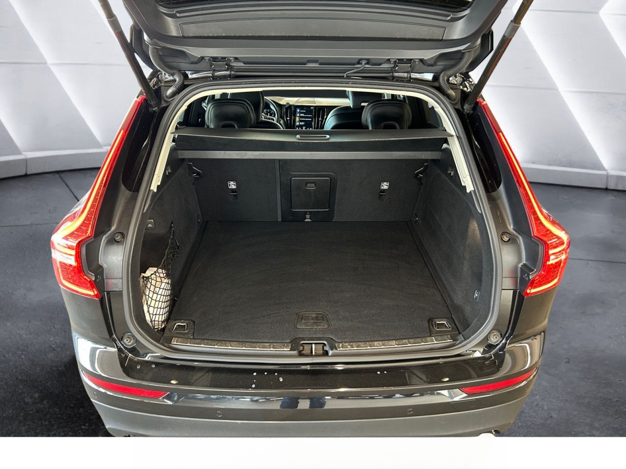 Volvo XC60 D4 AWD Momentum 360° ACC BLIS H/K Allrad foto 16