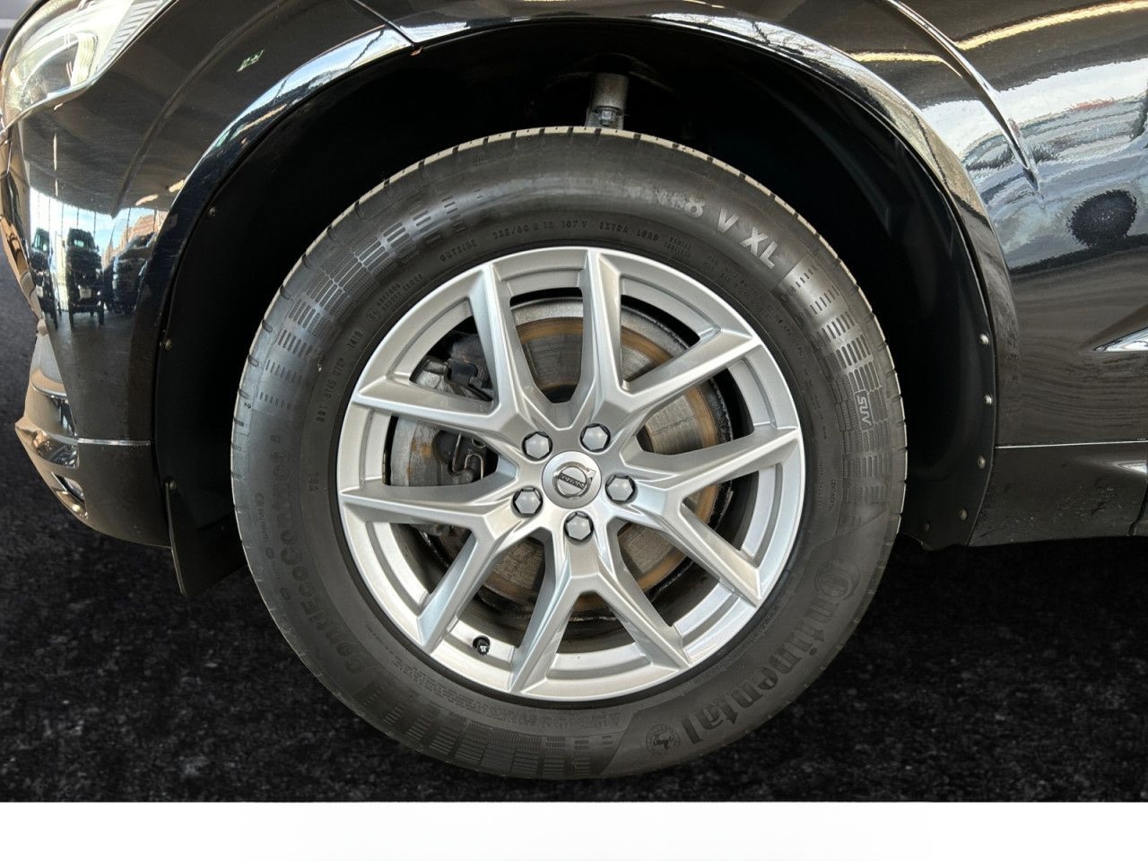 Volvo XC60 D4 AWD Momentum 360° ACC BLIS H/K Allrad foto 17