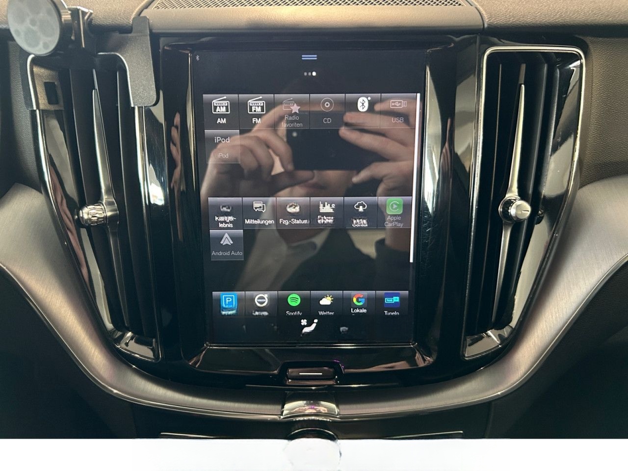 Volvo XC60 D4 AWD Momentum 360° ACC BLIS H/K Allrad foto 25