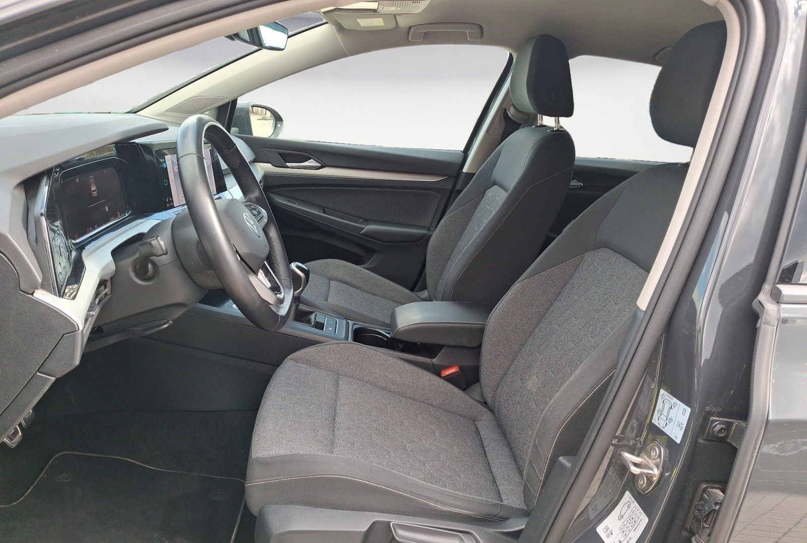 Volkswagen Golf 1.5 TSI Life foto 8