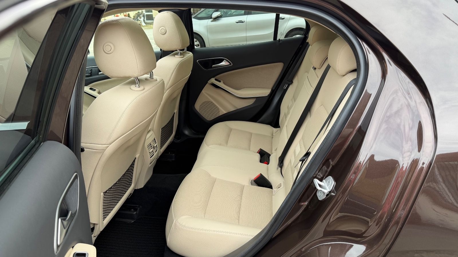 Mercedes-Benz GLA 200 CDI*Automatik*Pano*Rückfahrkamera foto 18