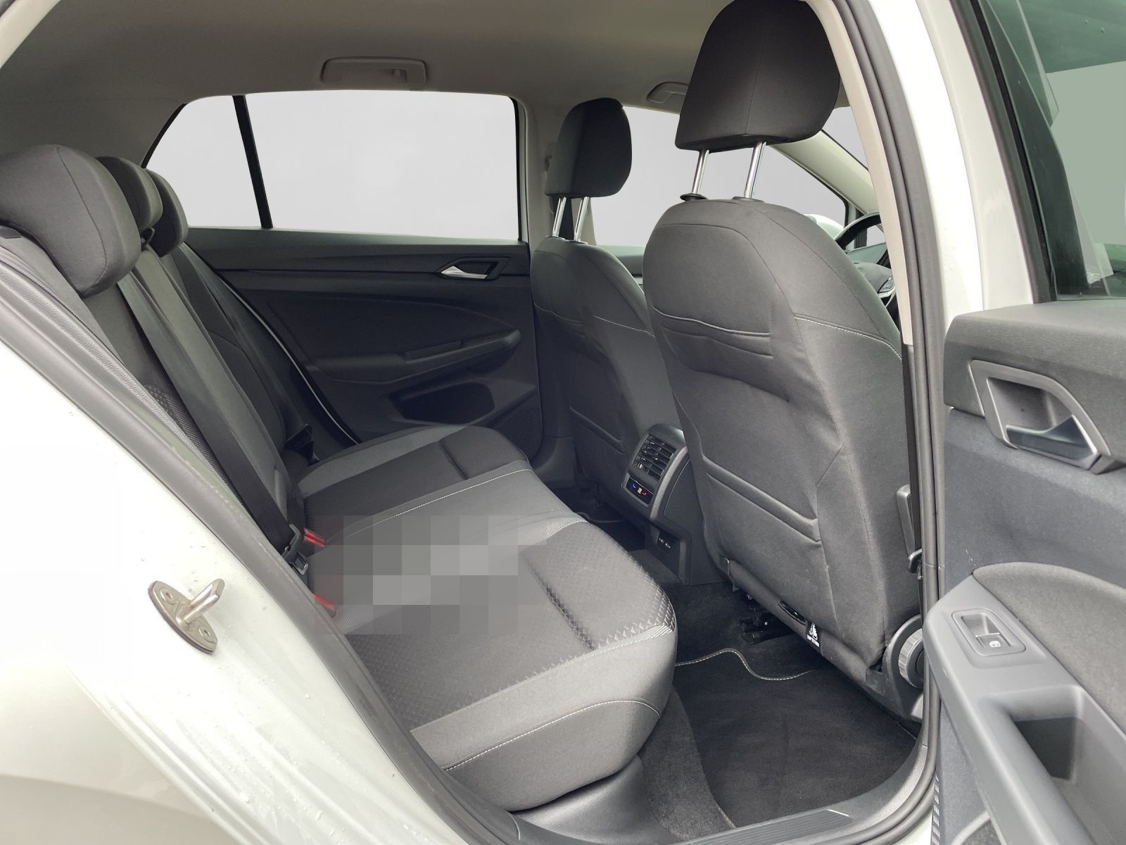 Volkswagen Golf 1.0 eTSI DSG ACTIVE LED PDC VIRTUAL SITZHZG foto 6