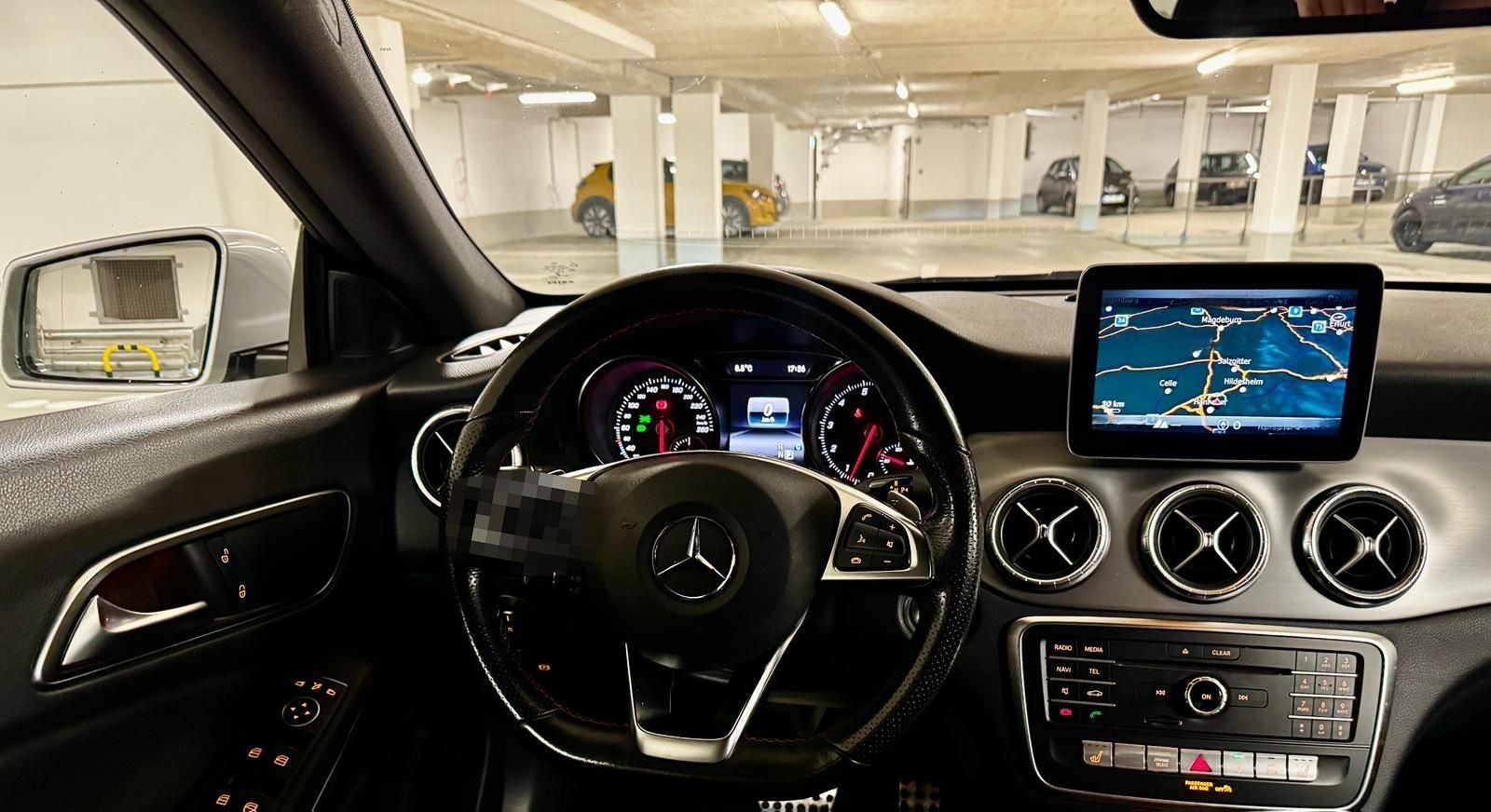 Mercedes-Benz CLA 180 AMG Line Automatik LED Navi Keyless Go foto 12