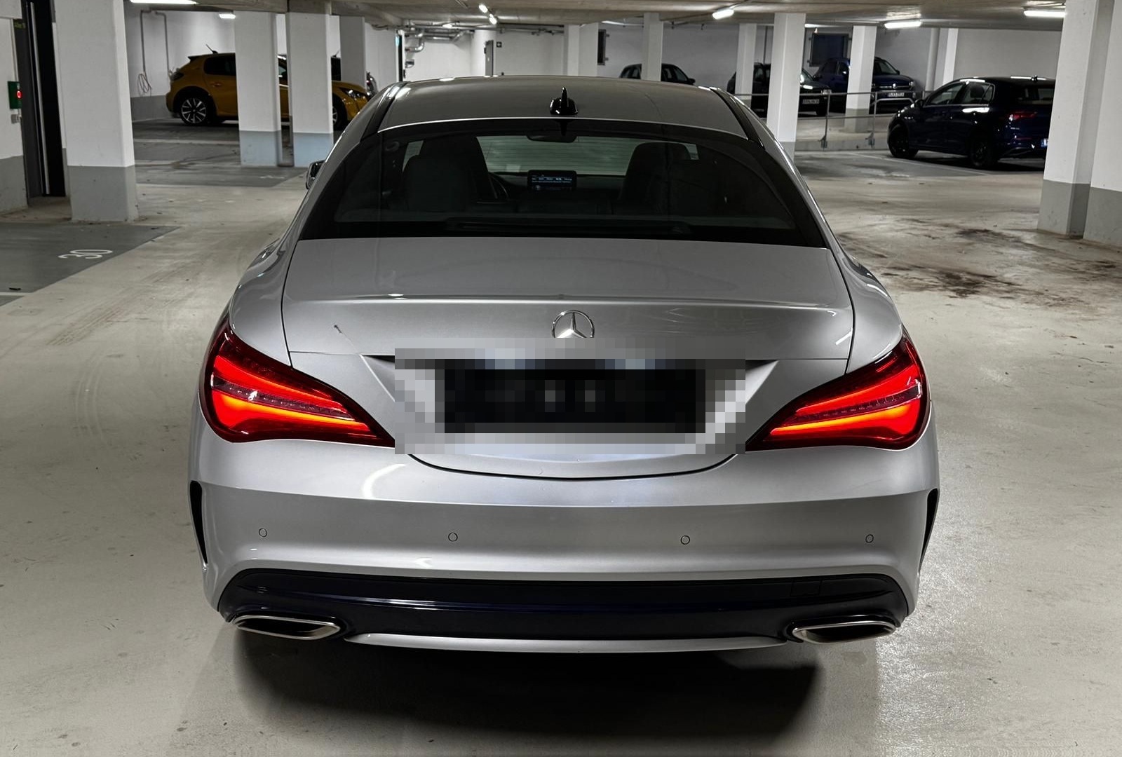 Mercedes-Benz CLA 180 AMG Line Automatik LED Navi Keyless Go foto 5