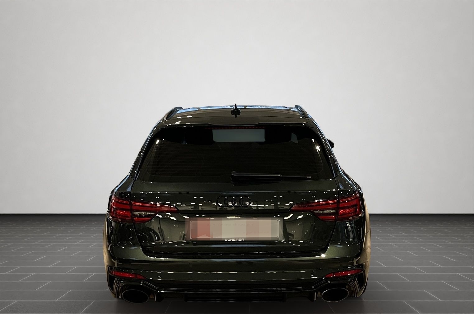 Audi RS 4 Avant RS 4 Avant 2.9 TFSI quattro 331(450) foto 6
