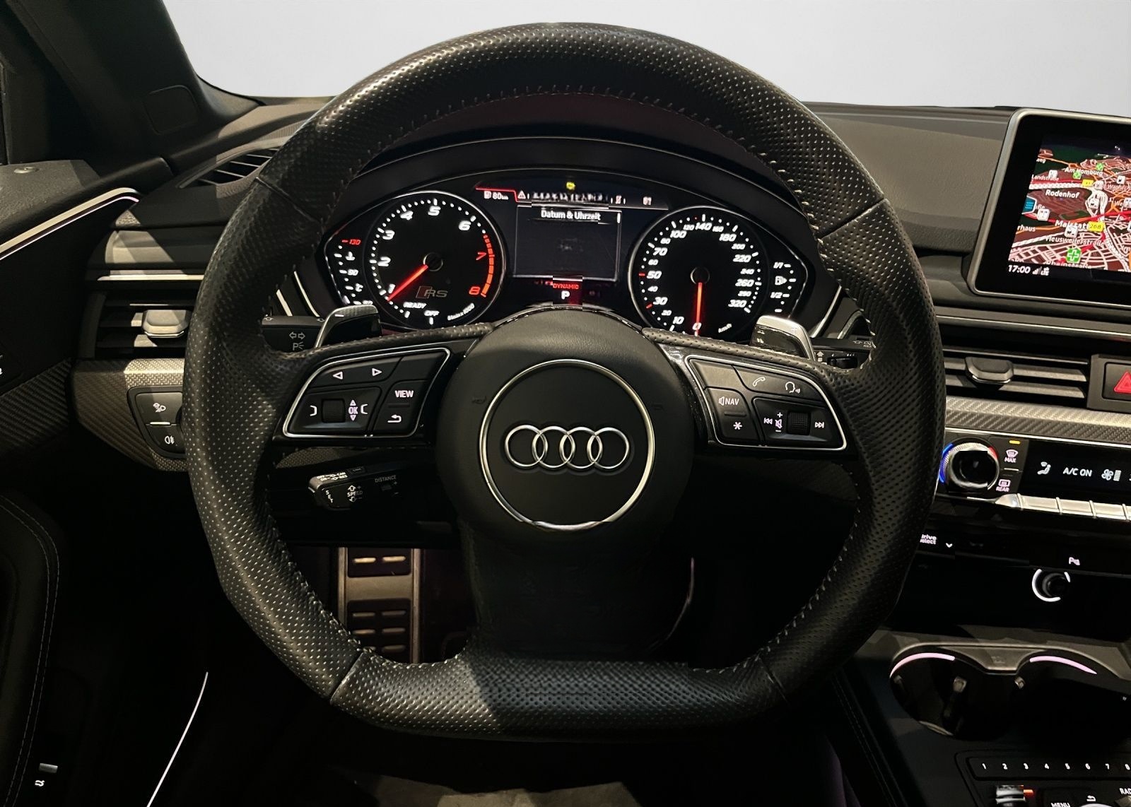 Audi RS 4 Avant RS 4 Avant 2.9 TFSI quattro 331(450) foto 9